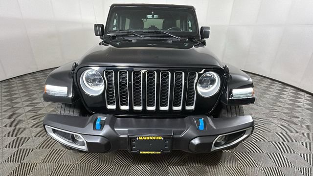 Used 2023 Jeep Wrangler Unlimited Sahara w/ Cold Weather Group AWD/4WD image 8