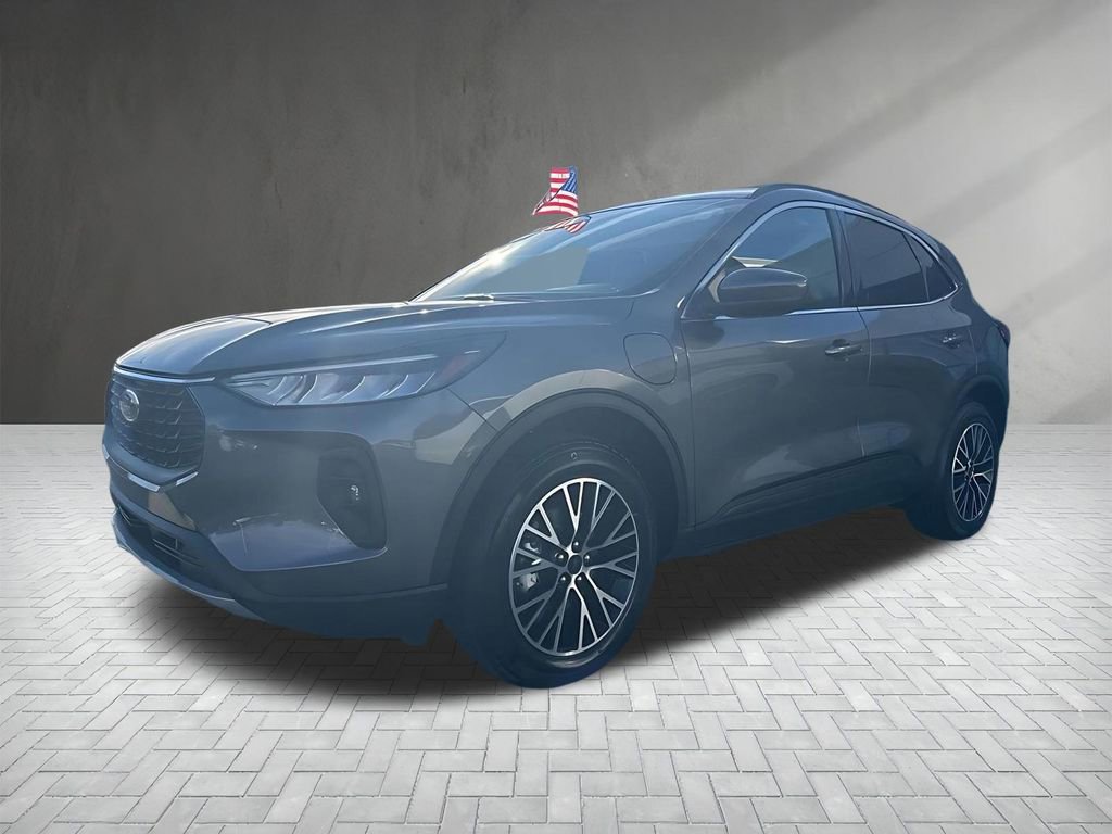 Used 2025 Ford Escape SE video 2