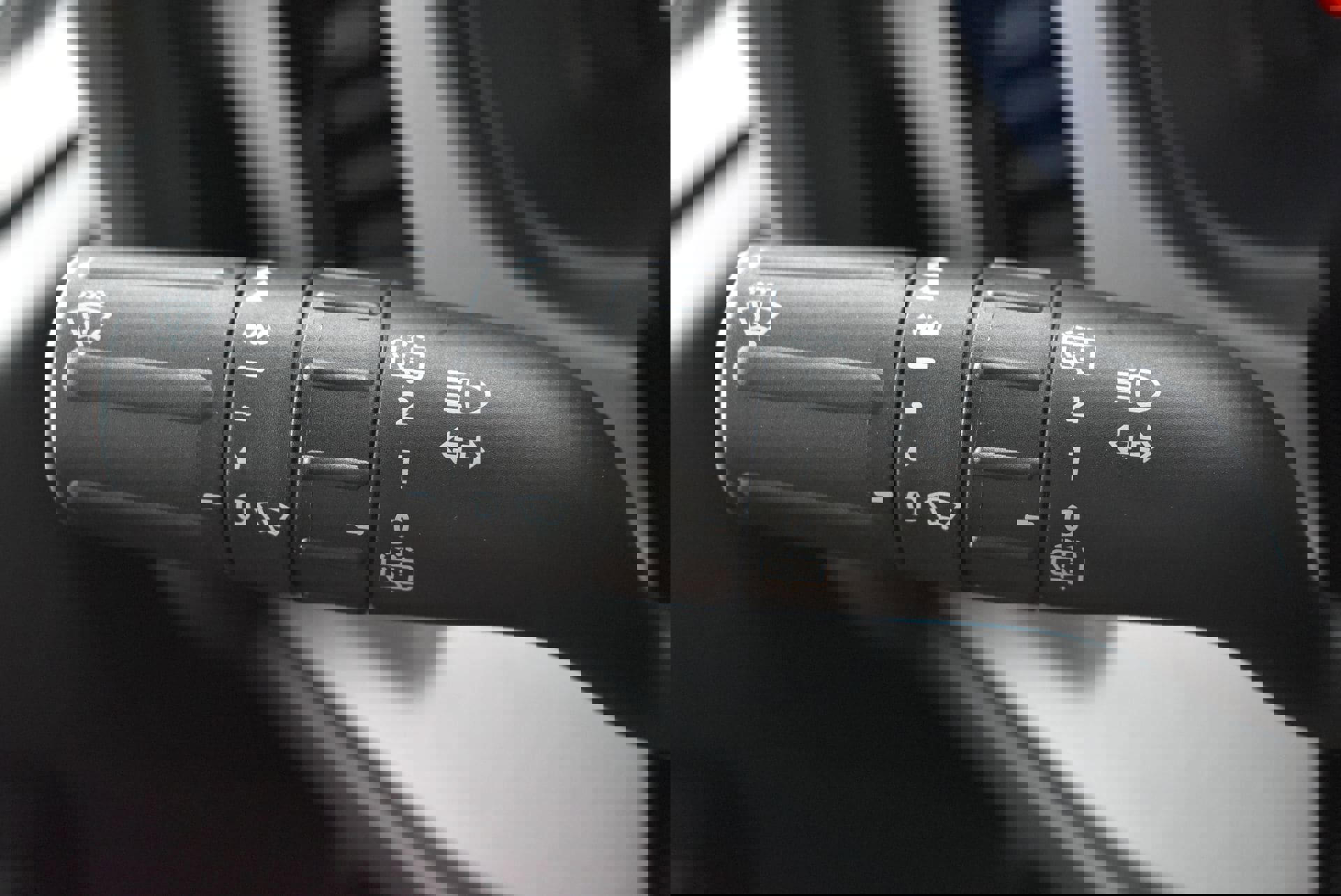 New 2025 Ford Bronco Badlands image 16