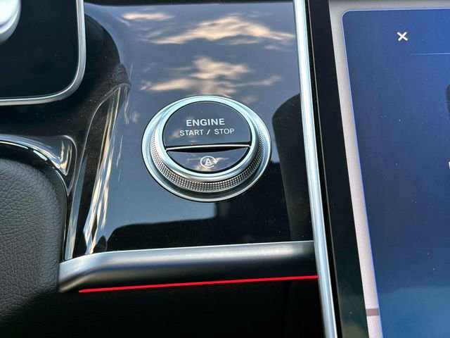 Used 2024 Mercedes-Benz S 580 4MATIC Sedan image 25