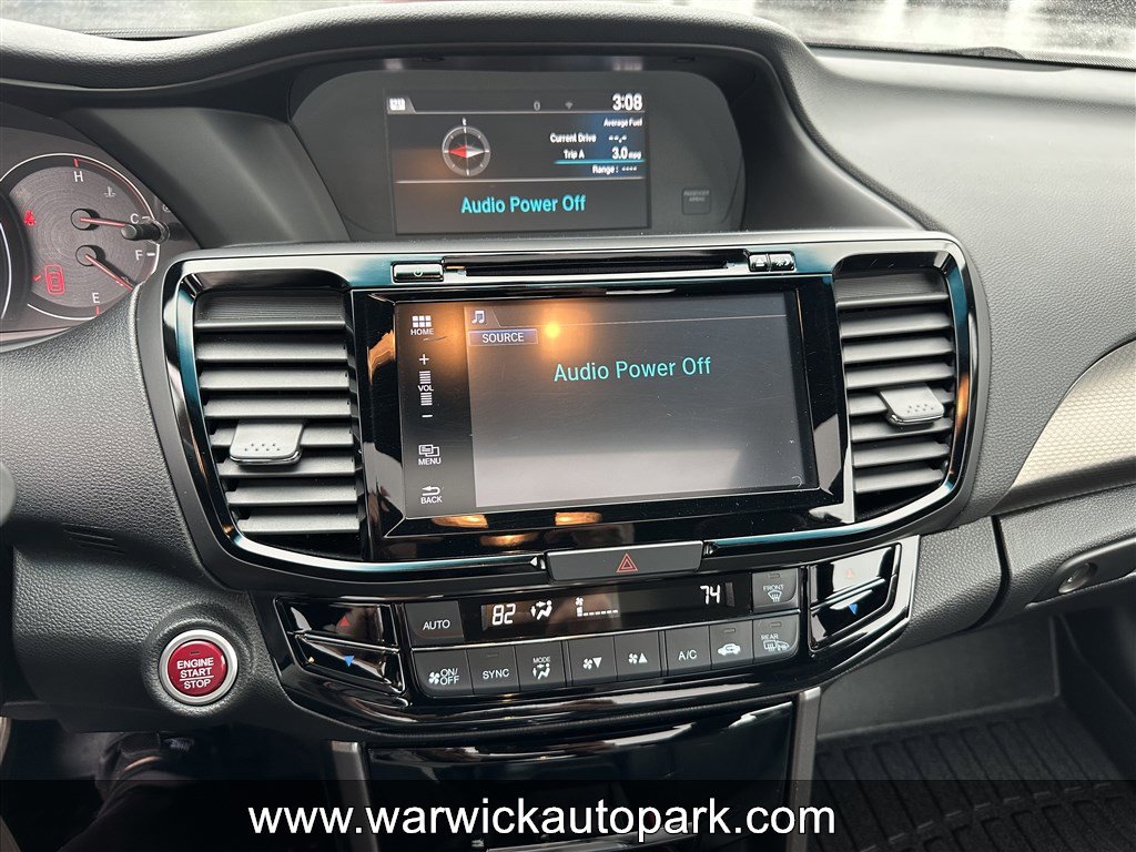 Used 2017 Honda Accord EX-L image 8