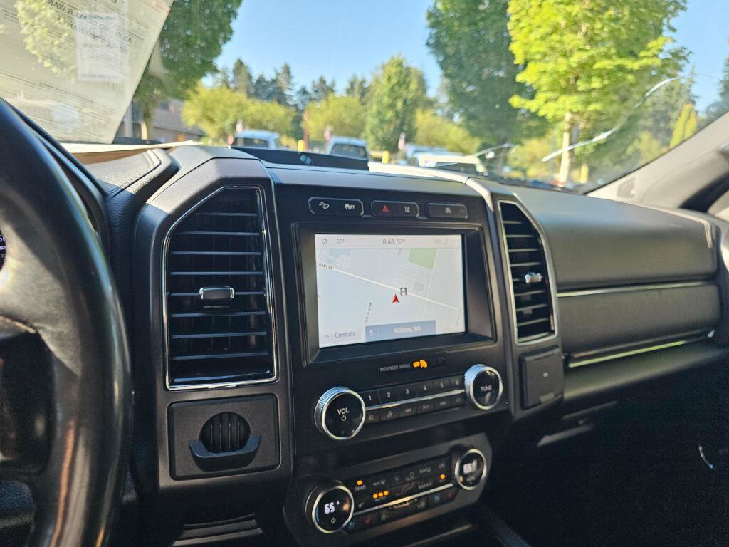 Used 2020 Ford Expedition Max Limited AWD/4WD image 27