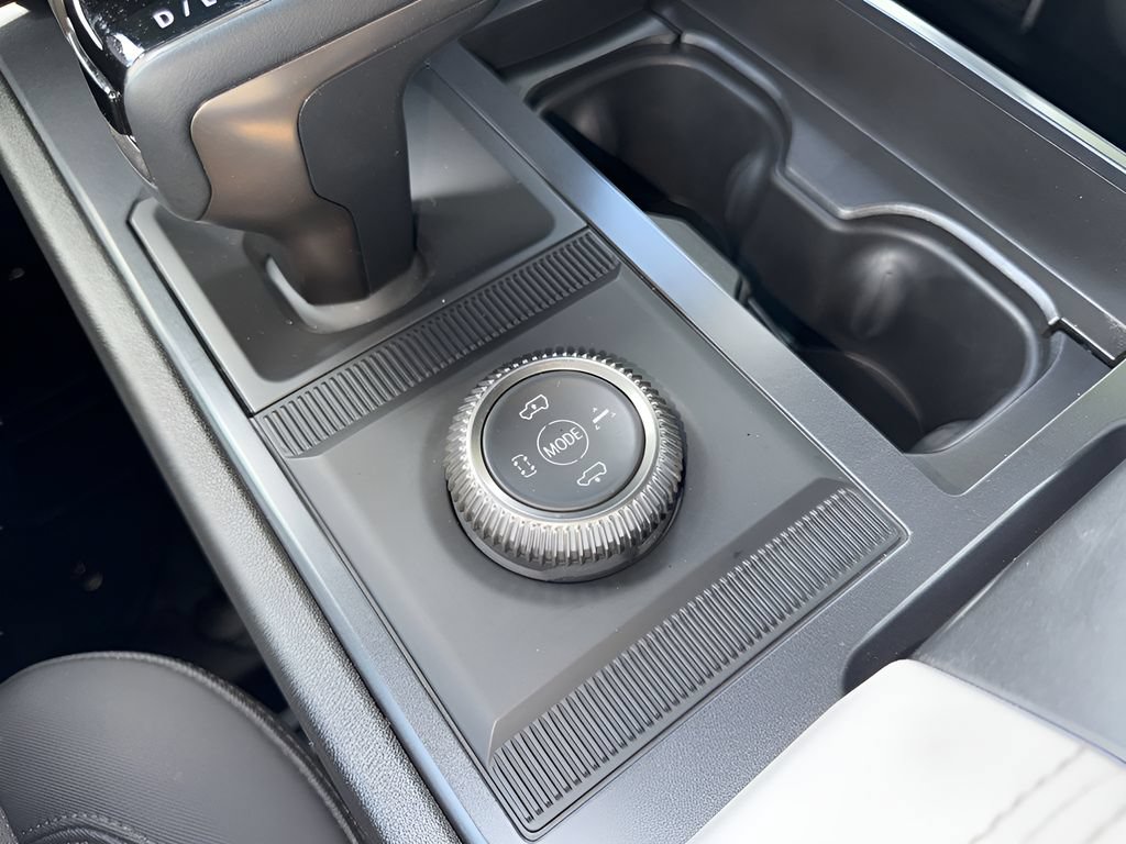 Used 2024 GMC Hummer EV 3X AWD/4WD image 8