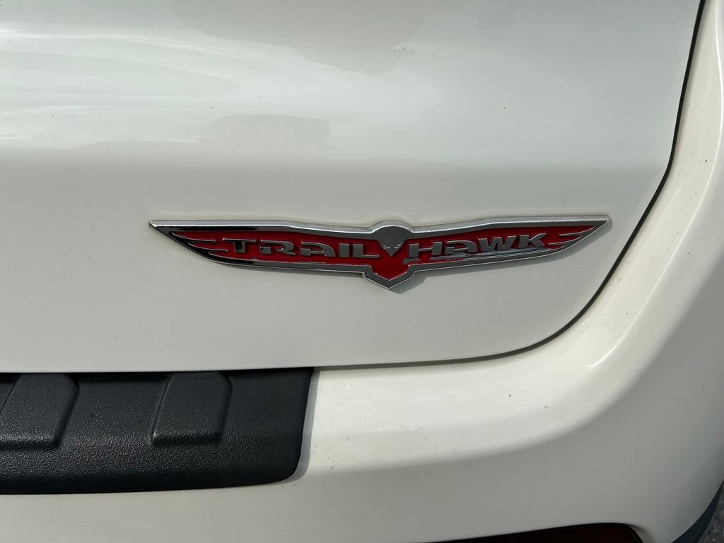 Certified 2020 Jeep Compass Trailhawk w/ Cold Weather Group AWD/4WD image 10
