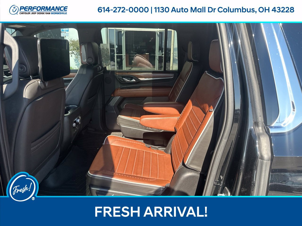 Used 2024 GMC Yukon XL Denali Ultimate AWD/4WD image 13