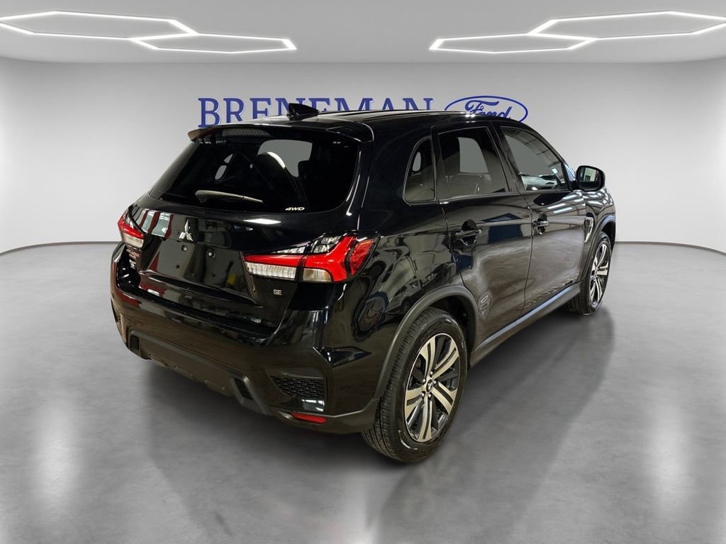 Used 2025 Mitsubishi Outlander Sport SE AWD/4WD image 5