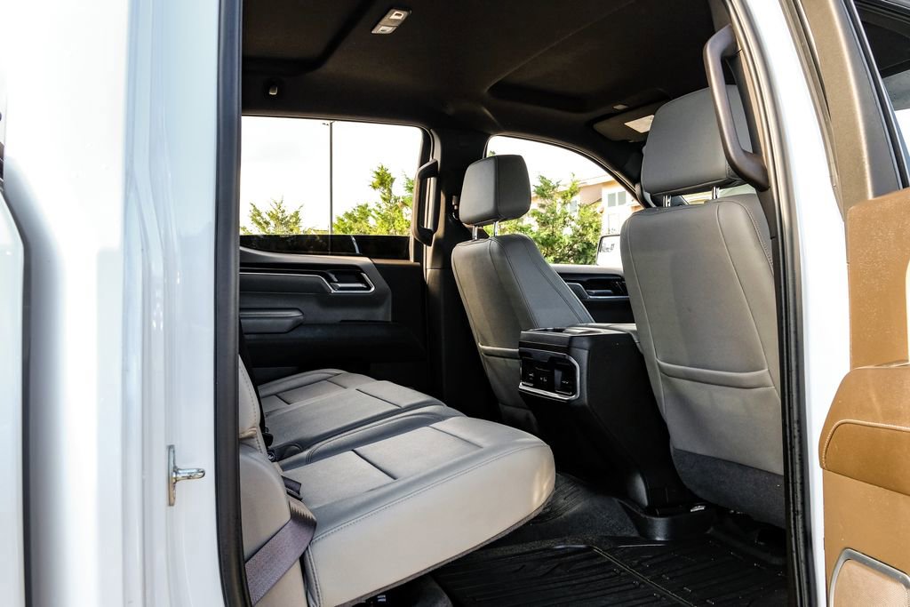 Used 2023 GMC Sierra 1500 SLT RWD image 40