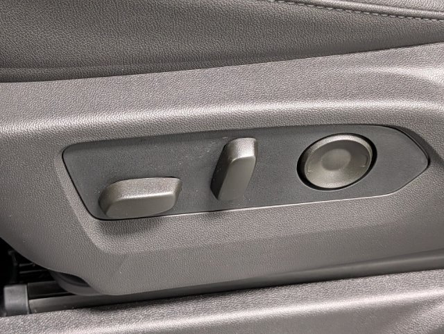 New 2026 Chevrolet Silverado 1500 LT AWD/4WD image 12