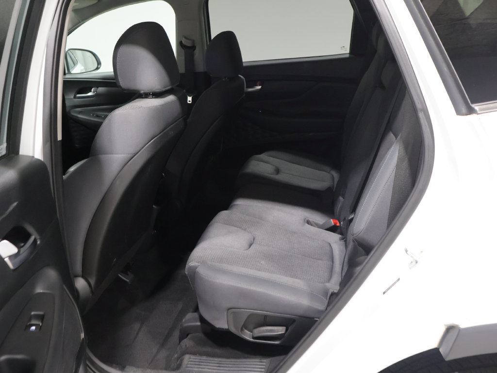Used 2019 Hyundai Santa Fe SE AWD/4WD image 18