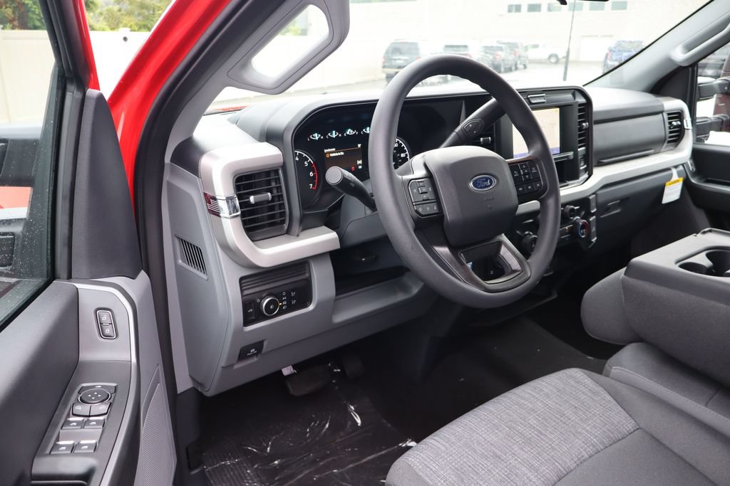 New 2026 Ford F350 XLT w/ 360-Degree Camera Package AWD/4WD image 4