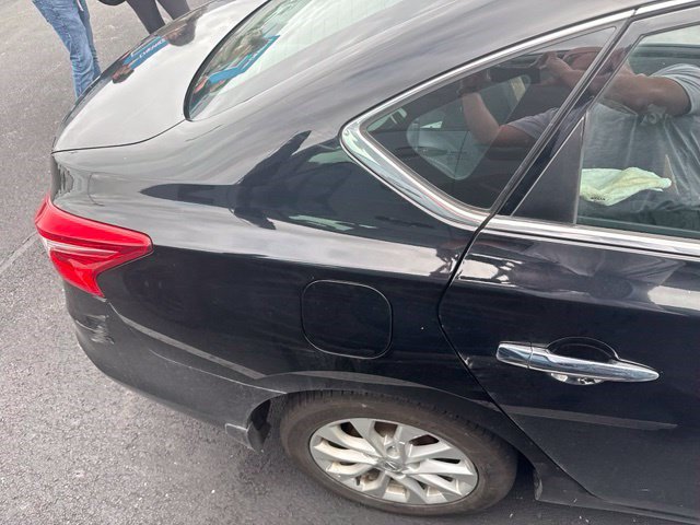 Used 2019 Nissan Sentra SV FWD image 9
