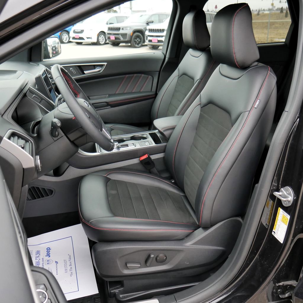 Used 2024 Ford Edge ST-Line AWD/4WD image 24