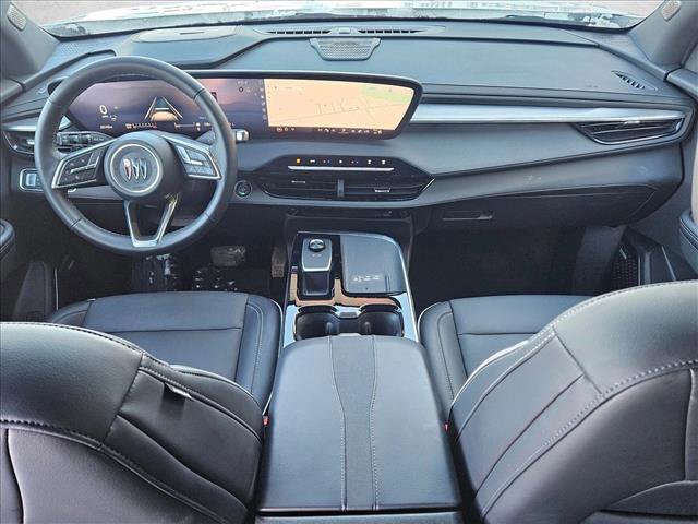 Used 2025 Buick Enclave Preferred image 18