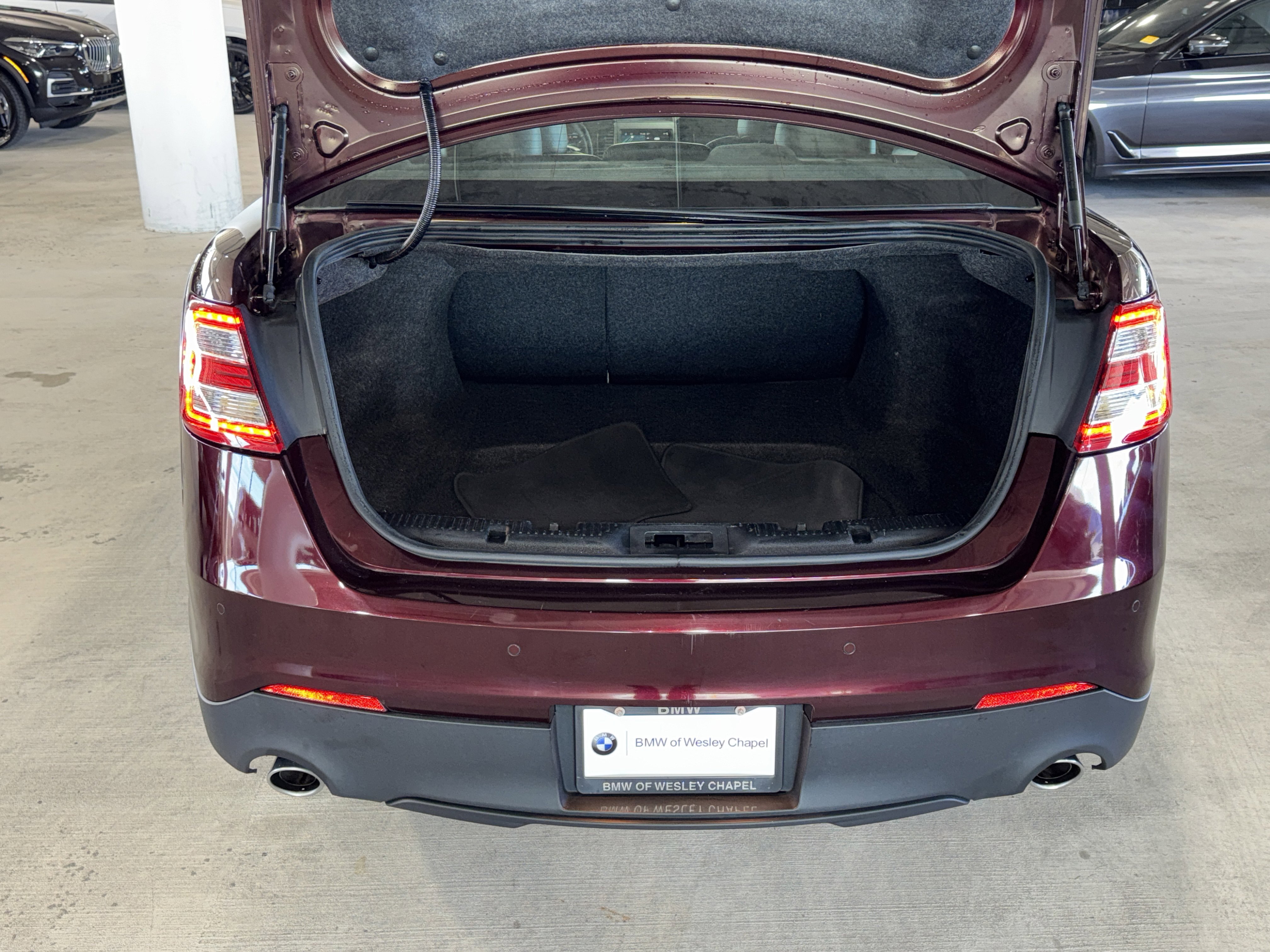 Used 2018 Ford Taurus Limited image 13