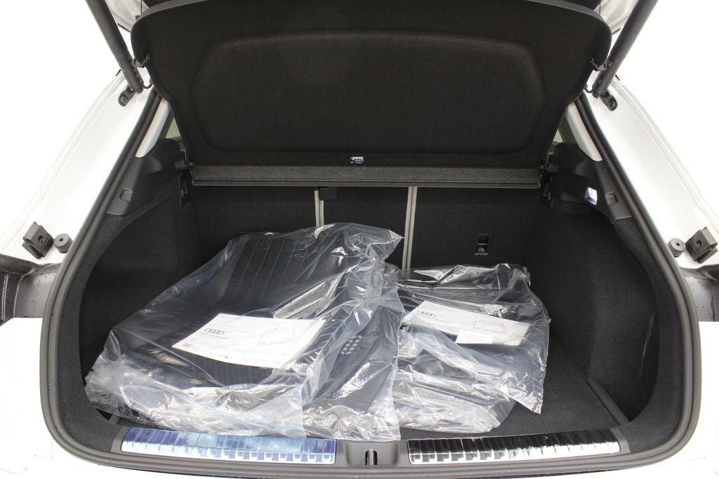 New 2026 Audi Q3 quattro 2.0T image 31