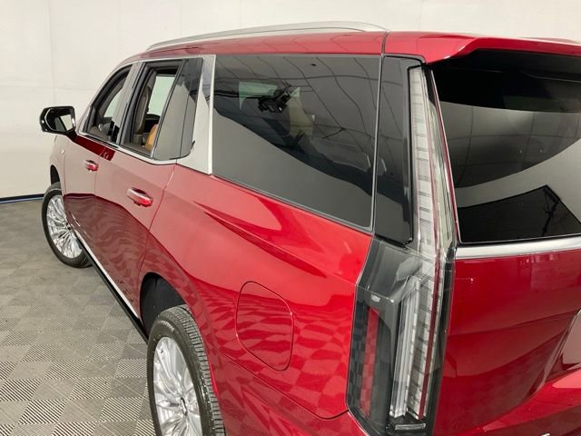 Certified 2026 Cadillac Escalade Luxury AWD/4WD image 34