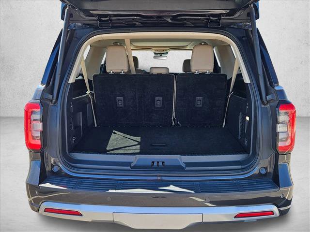 Used 2024 Ford Expedition Max Limited image 6