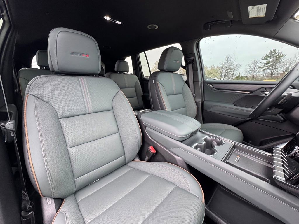 Used 2024 GMC Acadia AT4 w/ LPO, Floor Liner Package image 30