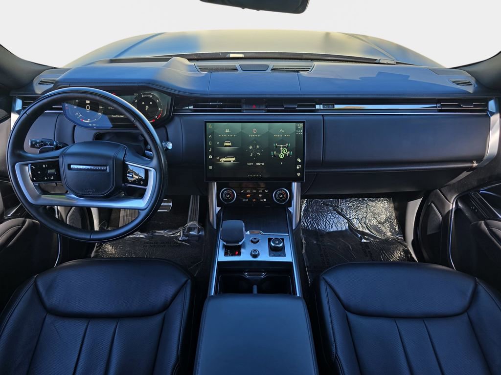 Used 2023 Land Rover Range Rover SE image 9