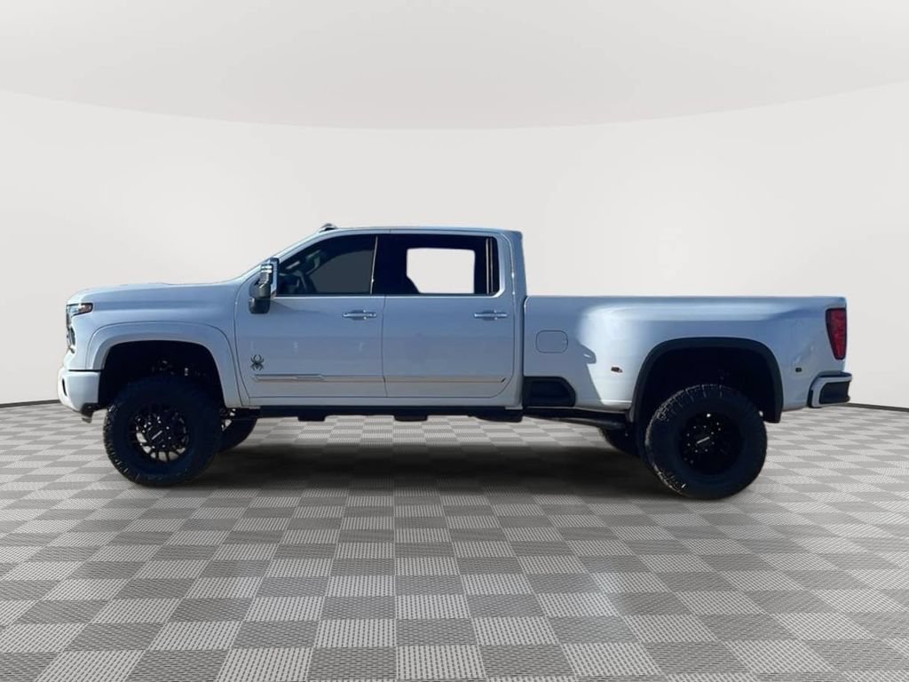 New 2026 Chevrolet Silverado 3500 High Country w/ High Country Premium Package AWD/4WD image 4