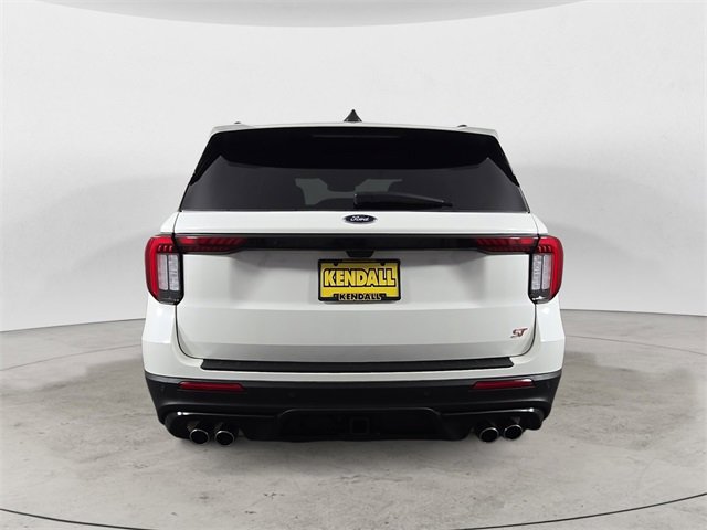 Certified 2025 Ford Explorer ST image 4