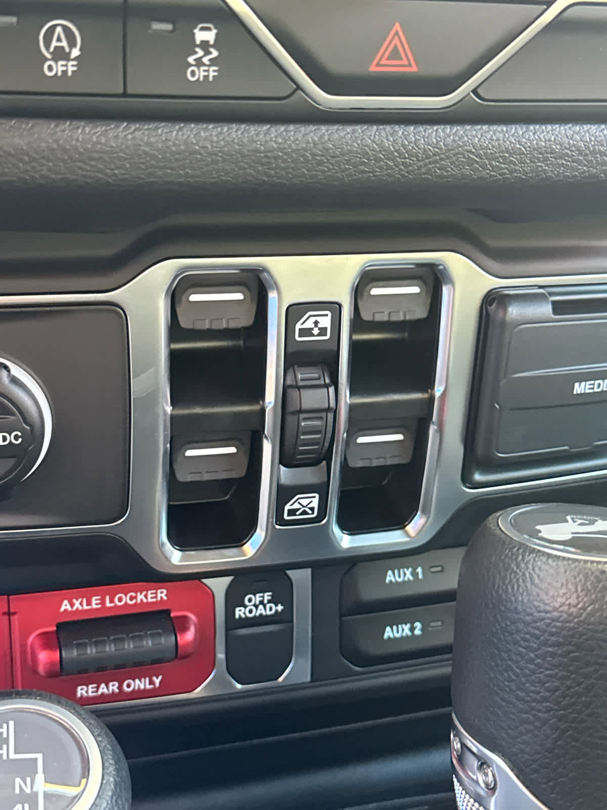 New 2025 Jeep Wrangler Willys image 21