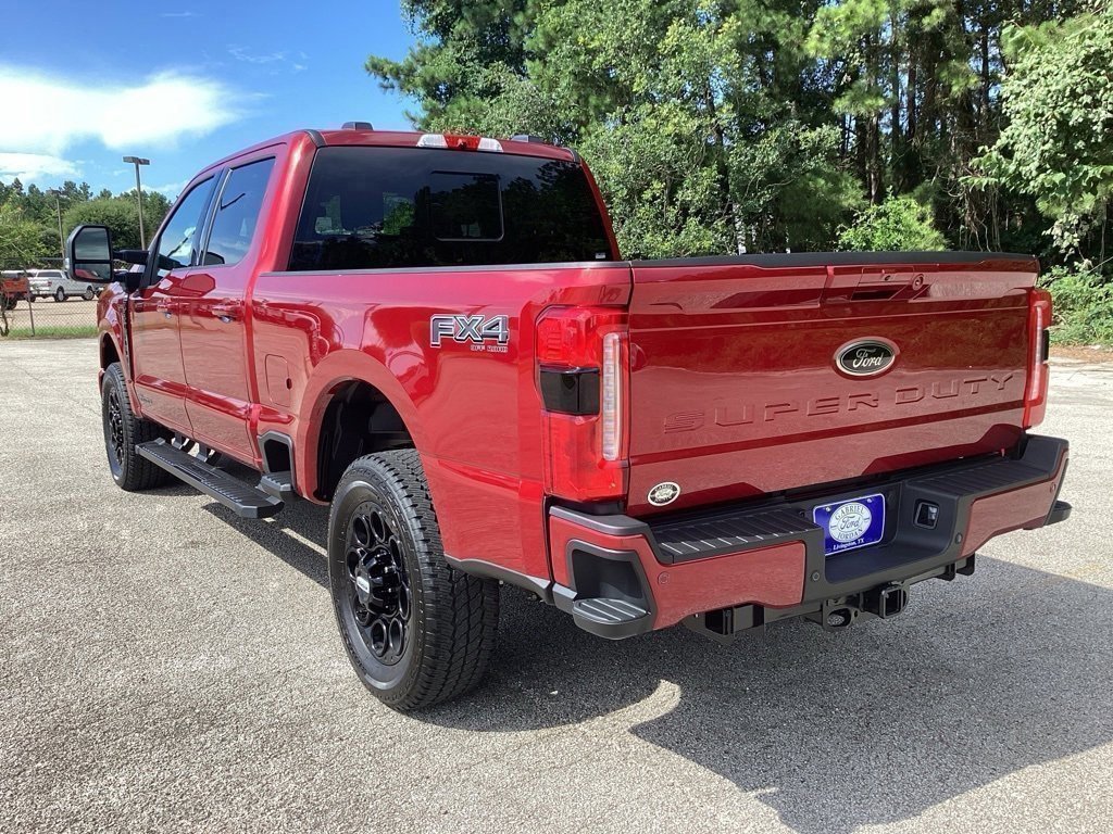 New 2025 Ford F250 Lariat w/ Black Appearance Package image 7