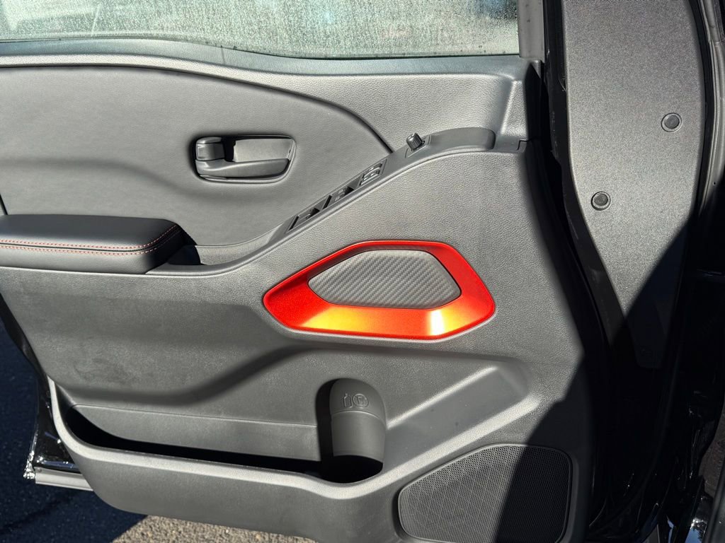 New 2026 Nissan Frontier PRO-4X w/ Pro-4x Convenience Package image 24