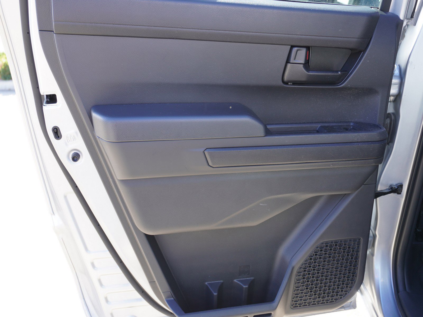 Used 2025 Toyota Tacoma SR5 image 12