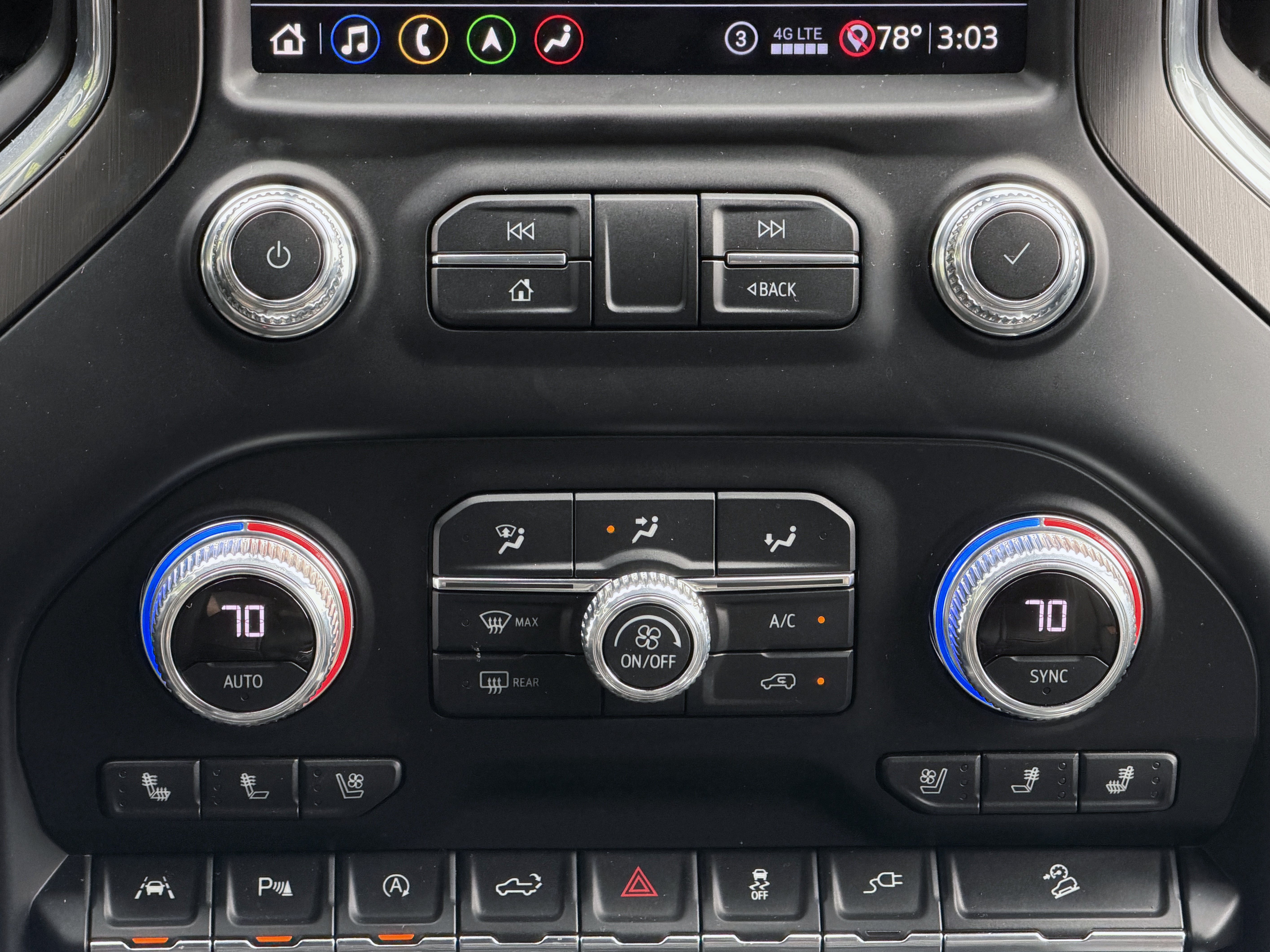 Used 2020 GMC Sierra 1500 AT4 w/ AT4 Premium Package AWD/4WD image 23