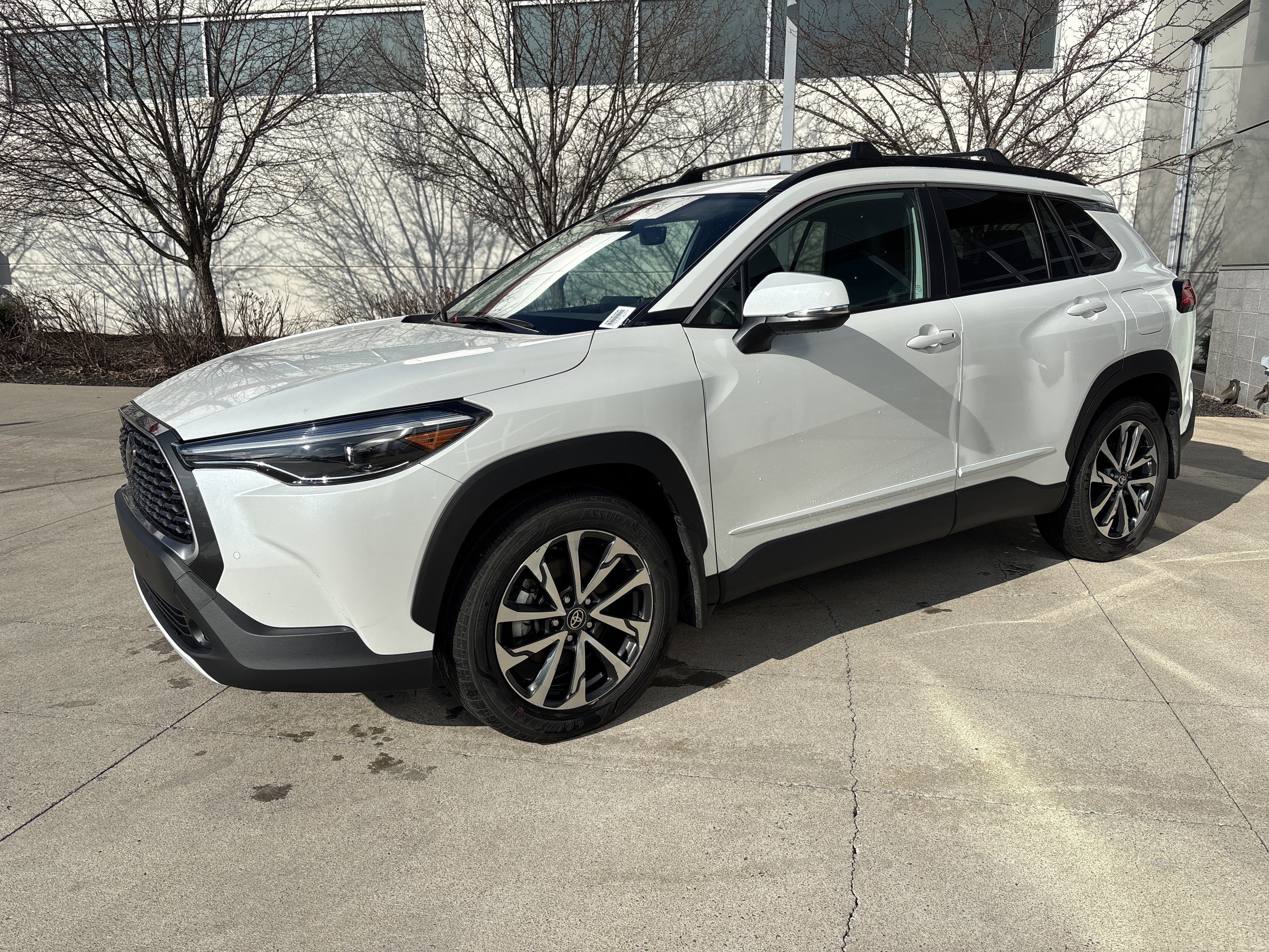 Certified 2023 Toyota Corolla Cross XLE w/ Convenience Package image 3