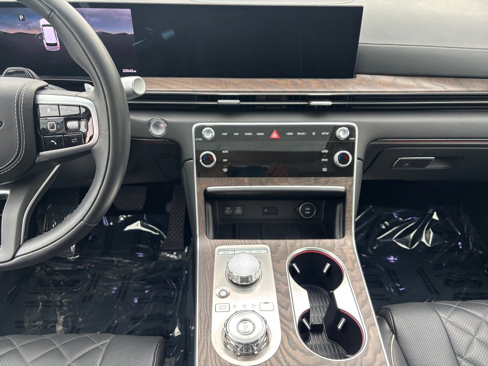 Used 2025 Genesis GV80 3.5T Prestige image 11