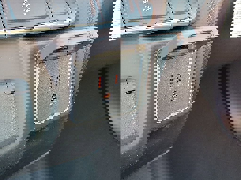 New 2026 Chevrolet Silverado 2500 Custom image 9