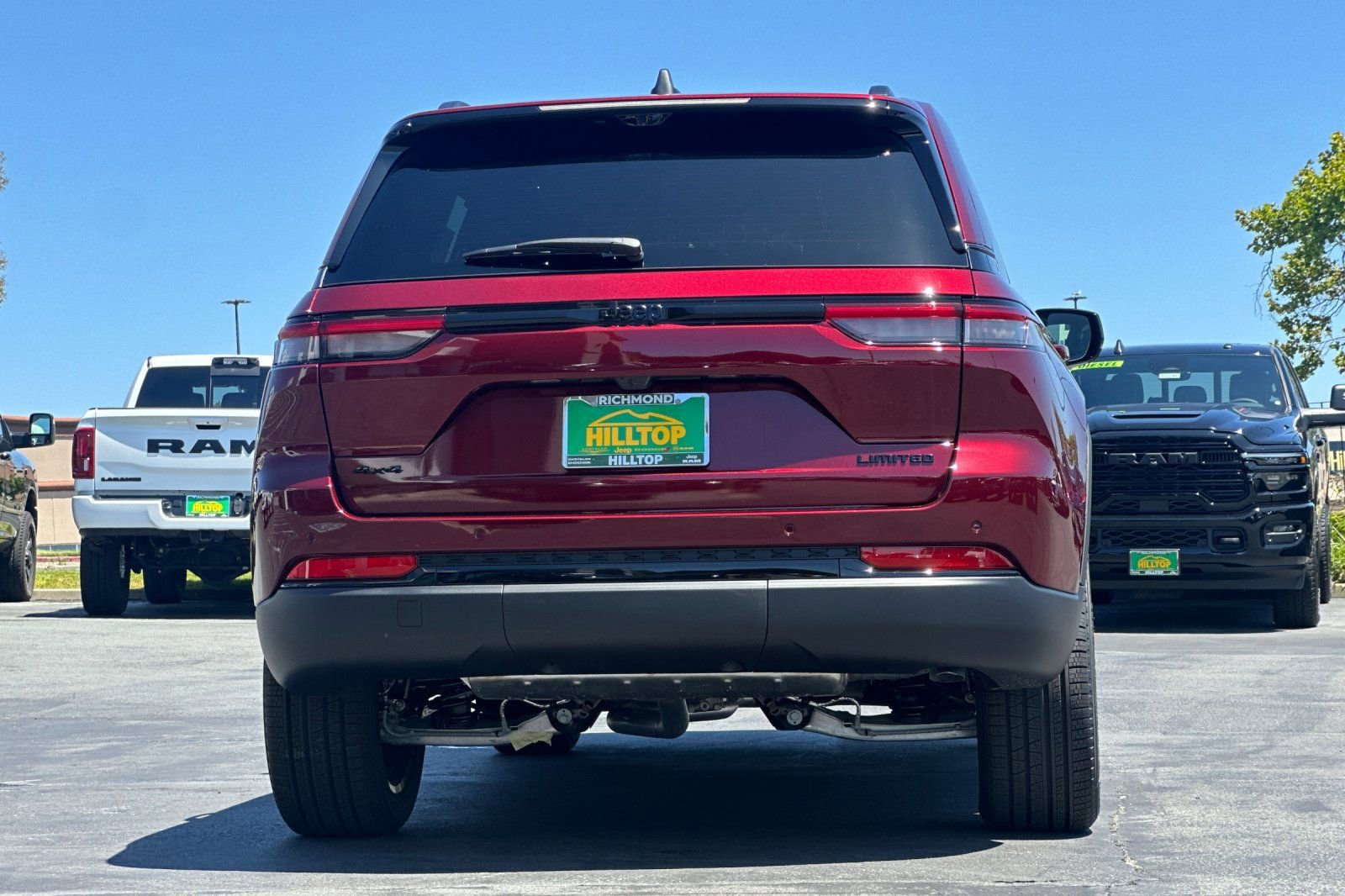 New 2025 Jeep Grand Cherokee Limited w/ Luxury Tech Group II image 6