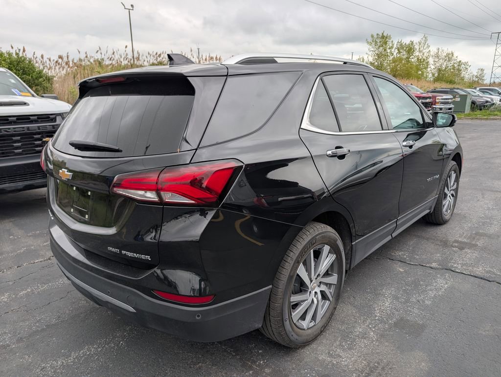 Used 2024 Chevrolet Equinox Premier AWD/4WD image 8