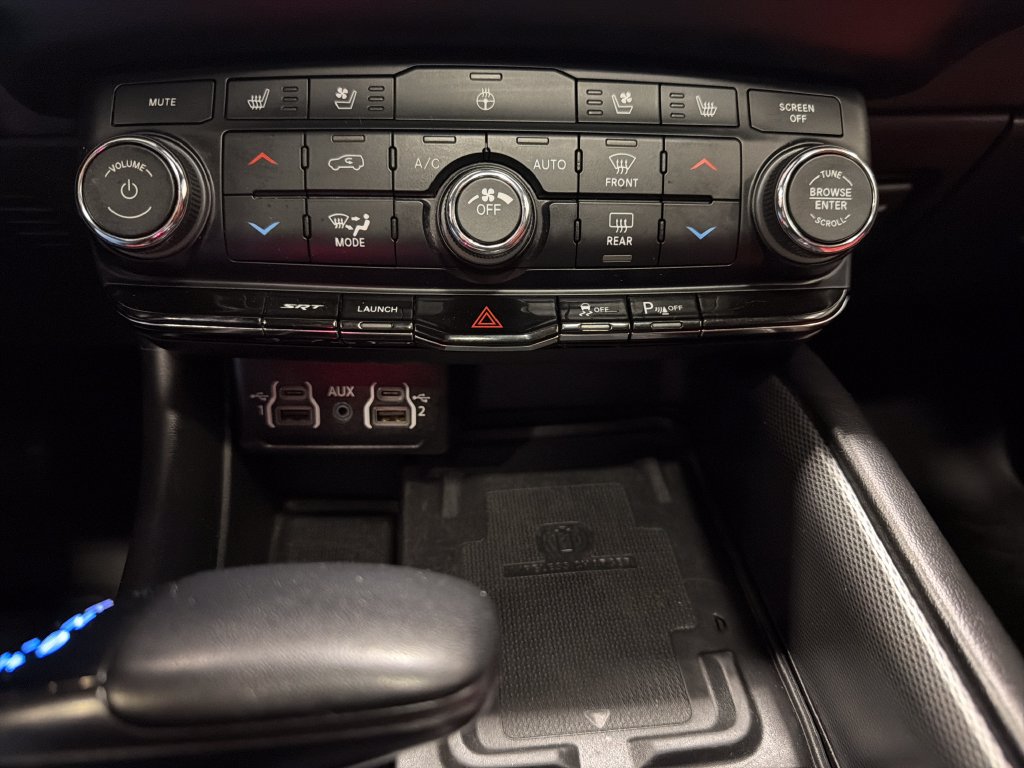 Used 2022 Dodge Durango SRT w/ Black Package AWD/4WD image 7