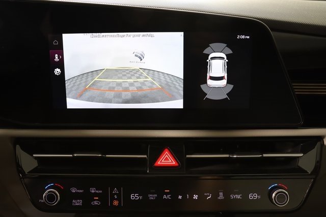 Used 2023 Kia Niro Wave image 39