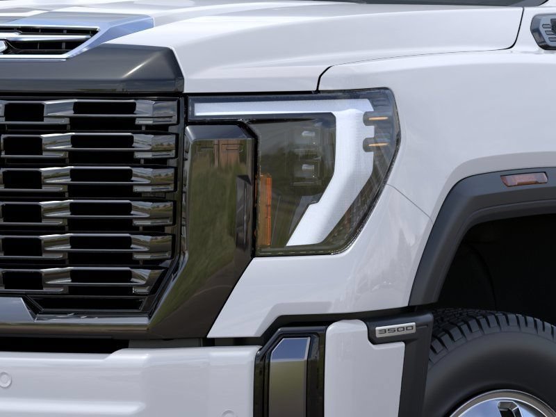 New 2025 GMC Sierra 3500 Denali Ultimate AWD/4WD image 10