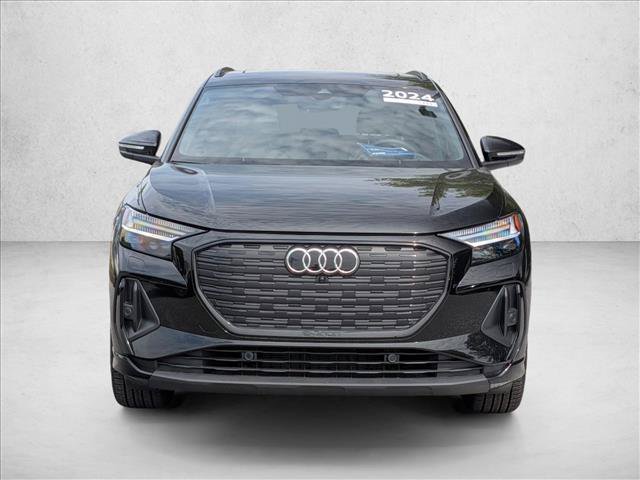 Certified 2025 Audi Q4 e-tron Prestige w/ Black Optic Package AWD/4WD video 2