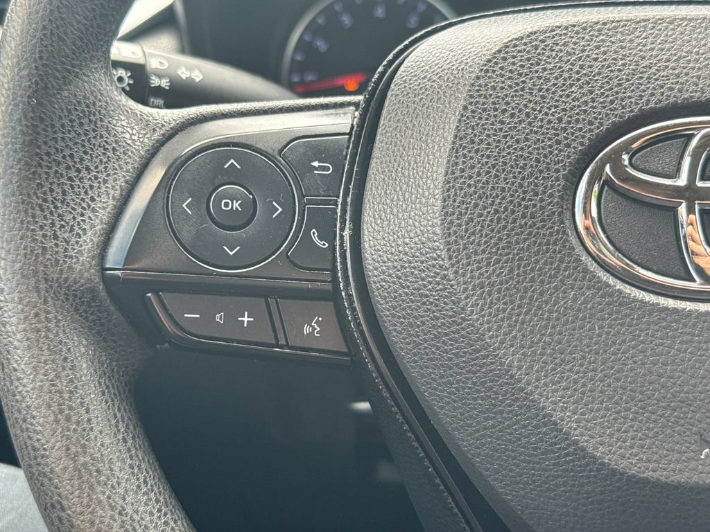 Used 2019 Toyota RAV4 LE w/ All Weather Liner Package AWD/4WD image 19