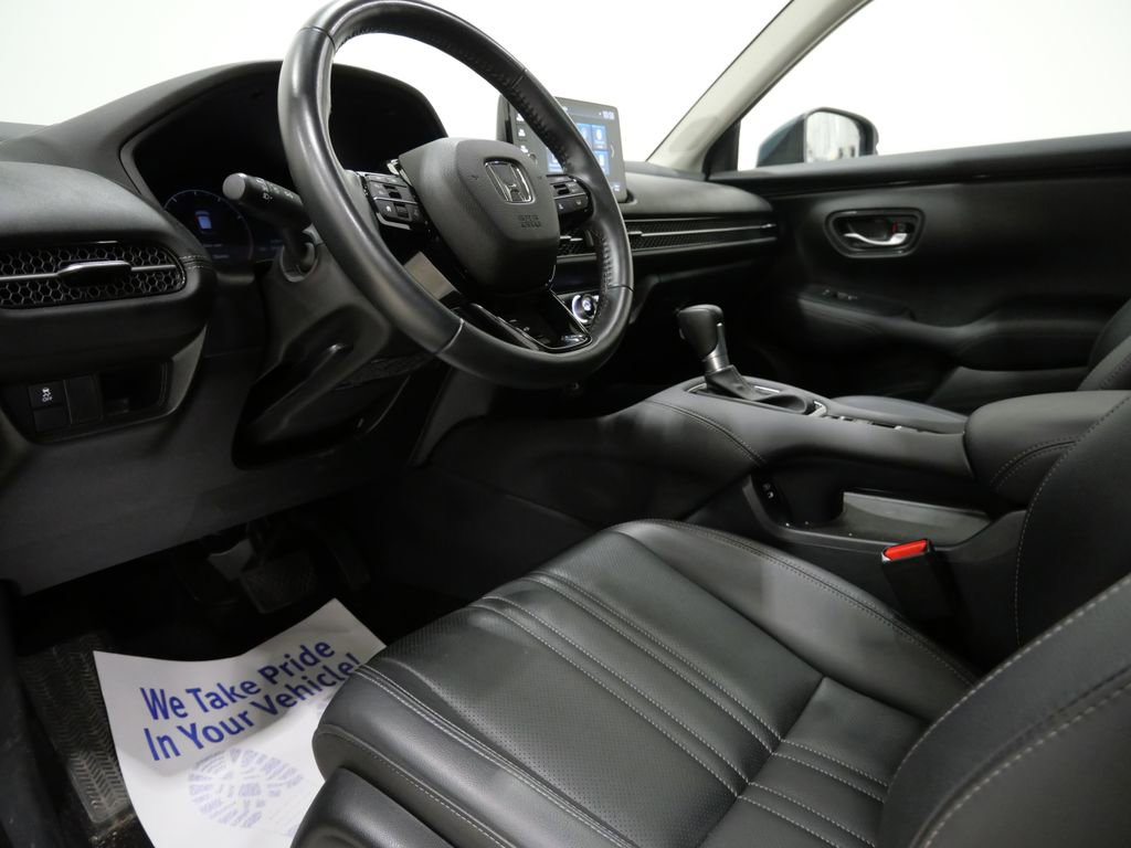 Used 2024 Honda HR-V EX-L image 12