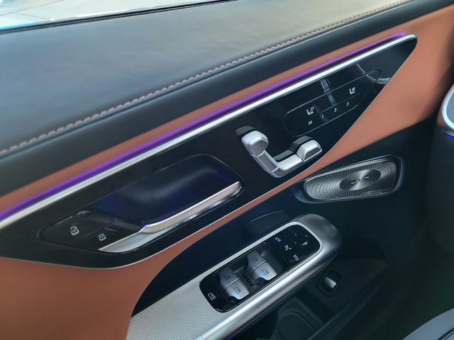 New 2026 Mercedes-Benz GLC 300 image 25