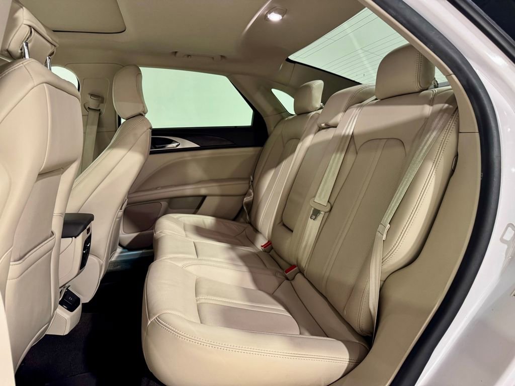 Used 2020 Lincoln MKZ Reserve w/ Elements Package image 29