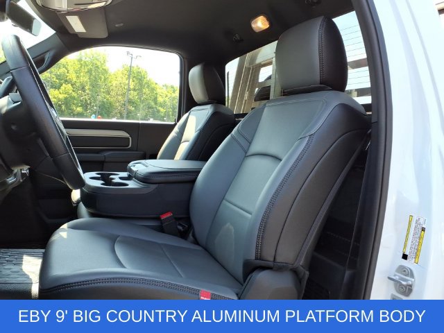 New 2026 RAM 3500 Tradesman AWD/4WD image 13
