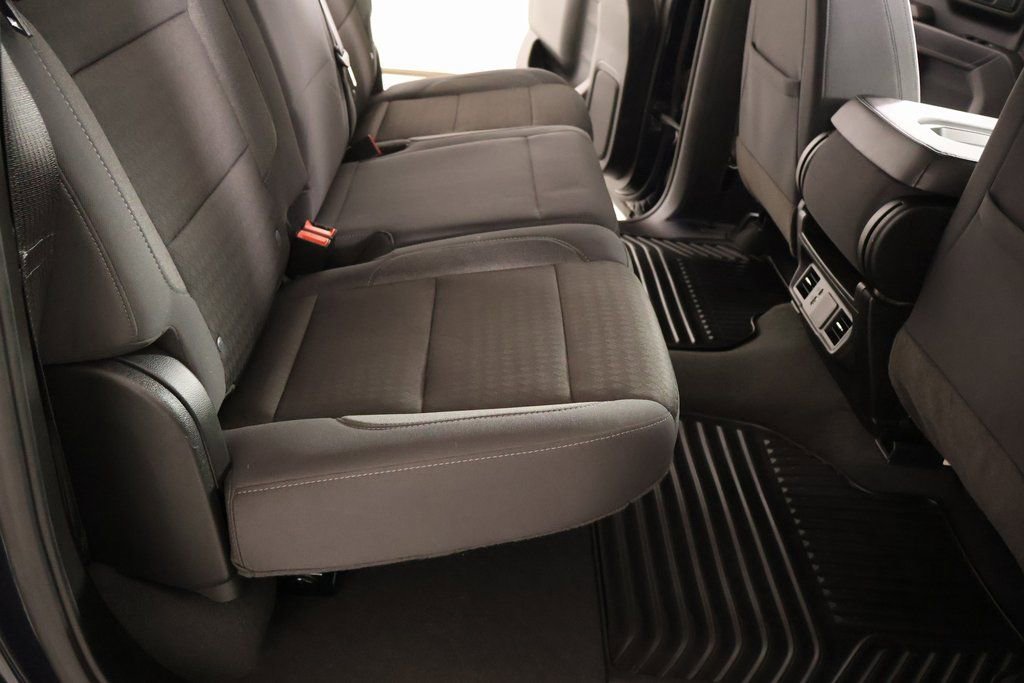 Used 2024 Chevrolet Silverado 1500 Custom Trail Boss w/ Dark Appearance Package image 13