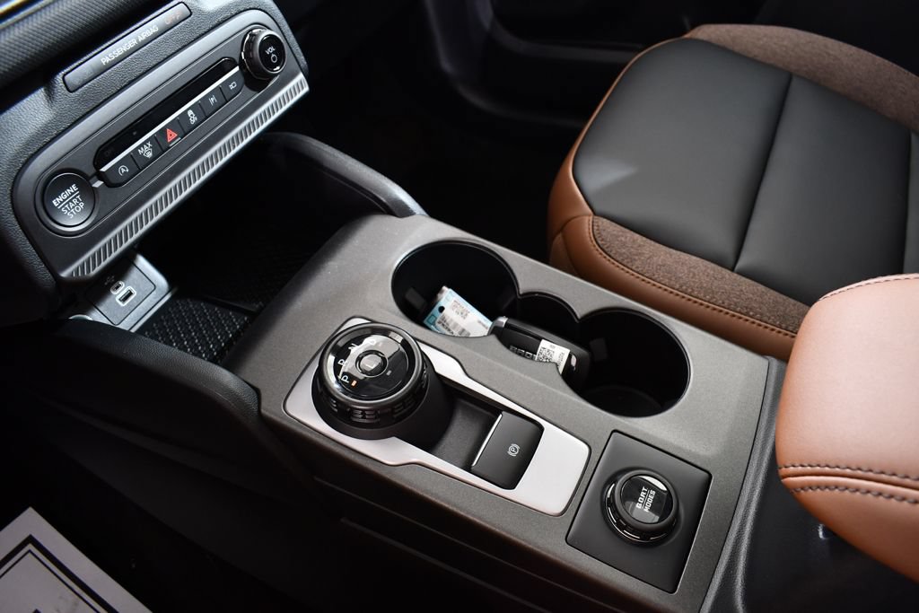 New 2026 Ford Bronco Sport Outer Banks w/ Outer Banks Tech Package+ AWD/4WD image 30