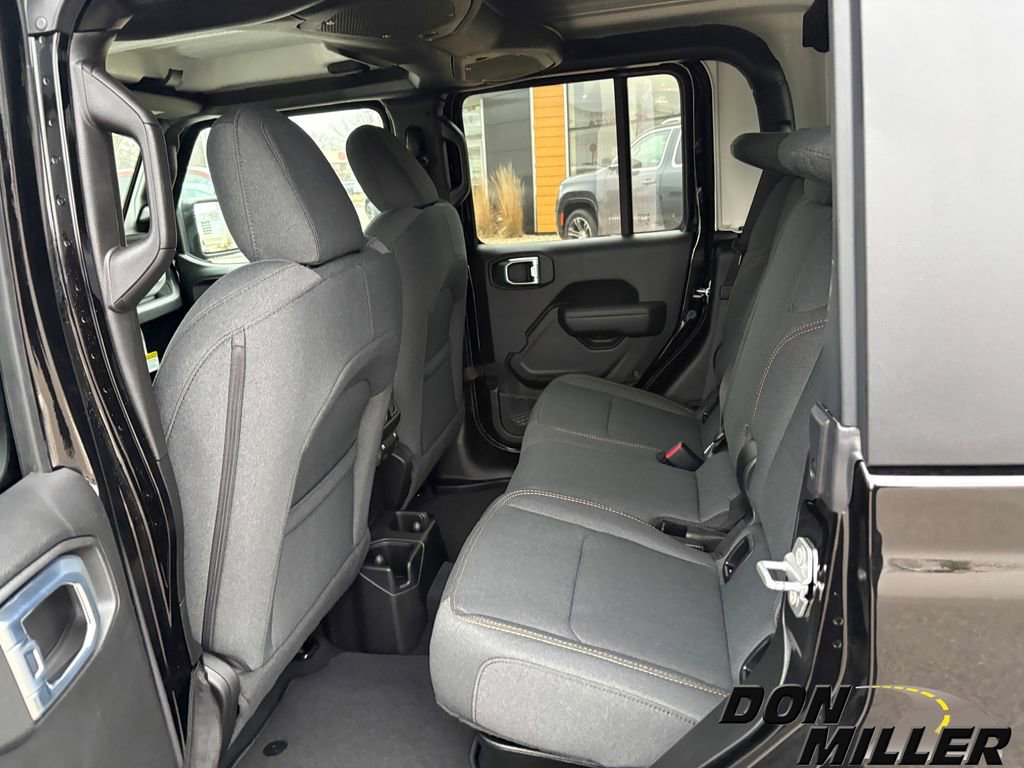 New 2026 Jeep Gladiator Sport image 23