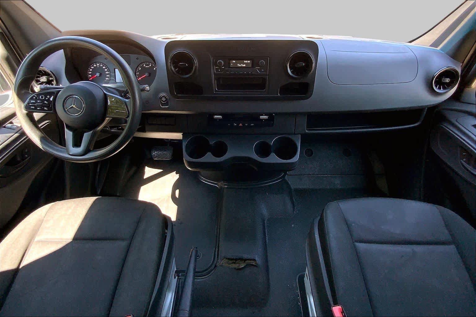 Used 2022 Mercedes-Benz Sprinter 2500 image 17