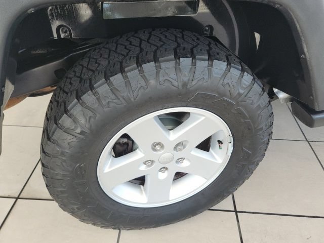 Certified 2018 Jeep Wrangler Unlimited Sport S AWD/4WD image 14