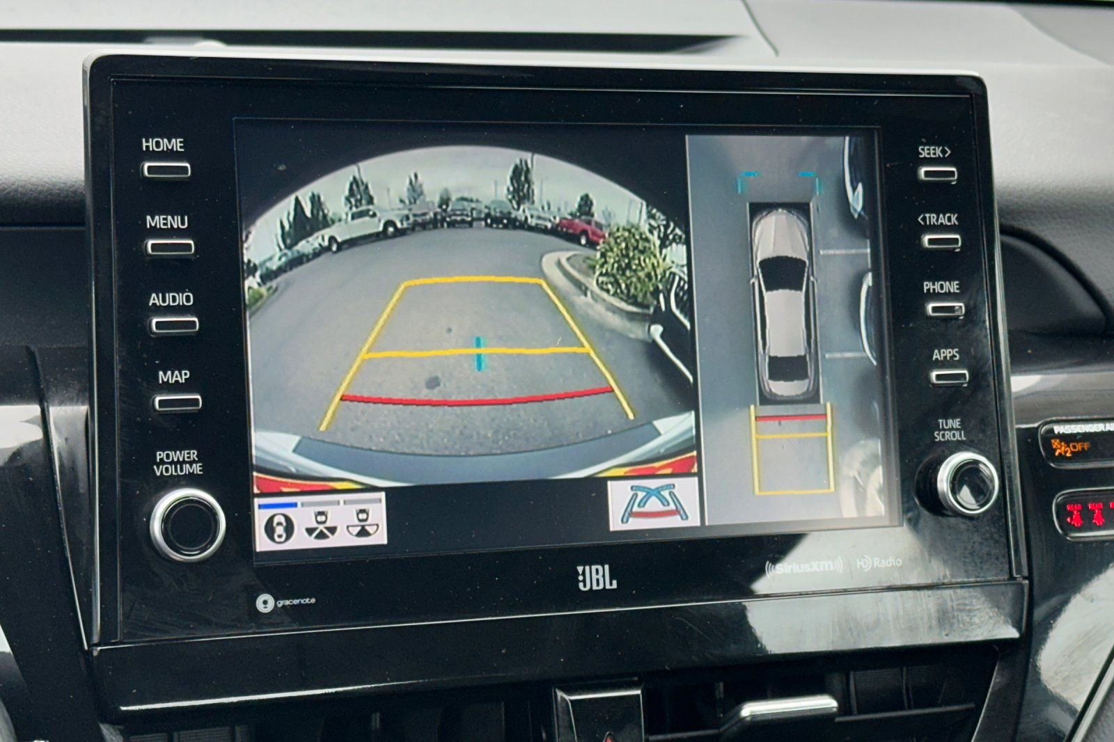 Used 2022 Toyota Camry XSE w/ Navigation Package FWD image 18